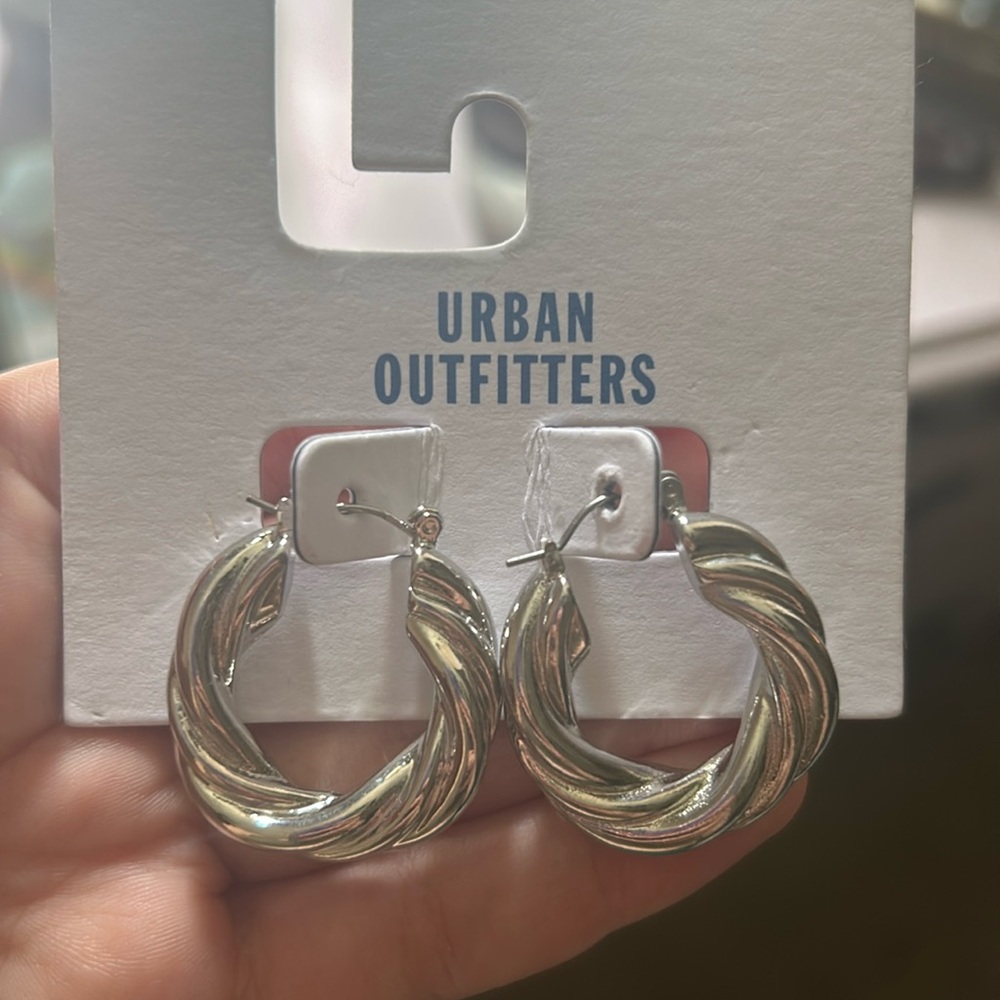 UO silver hoops